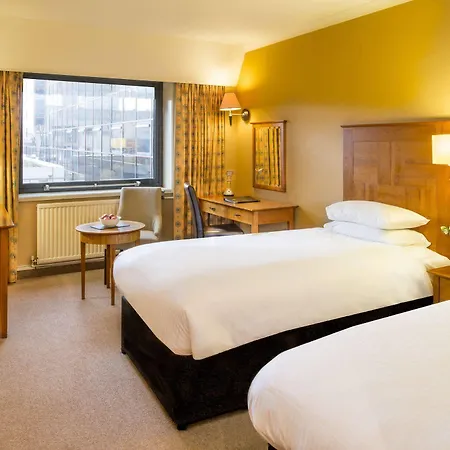 Copthorne Готель